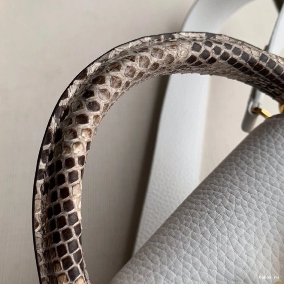 CAPUCINES VUITTON MINI LOUIS 0720